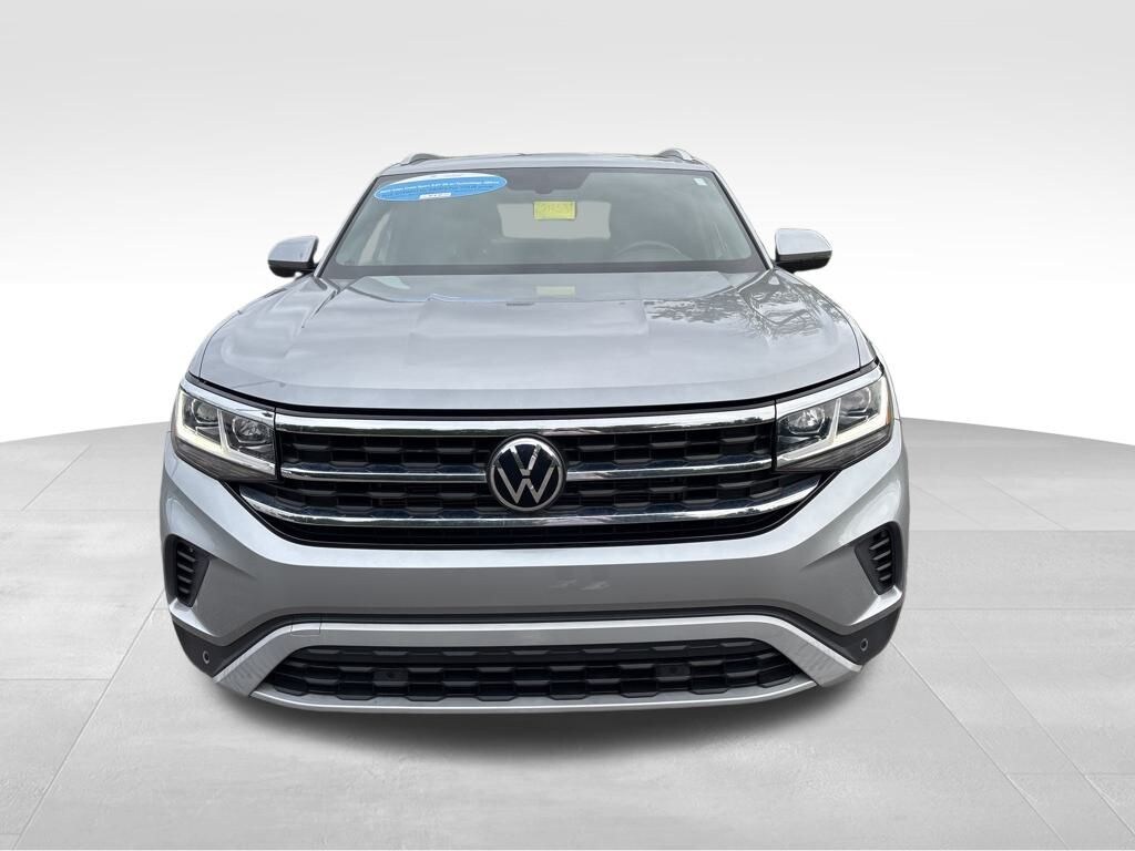 Certified 2022 Volkswagen Atlas Cross Sport 2.0T SE w/Technology SUV
