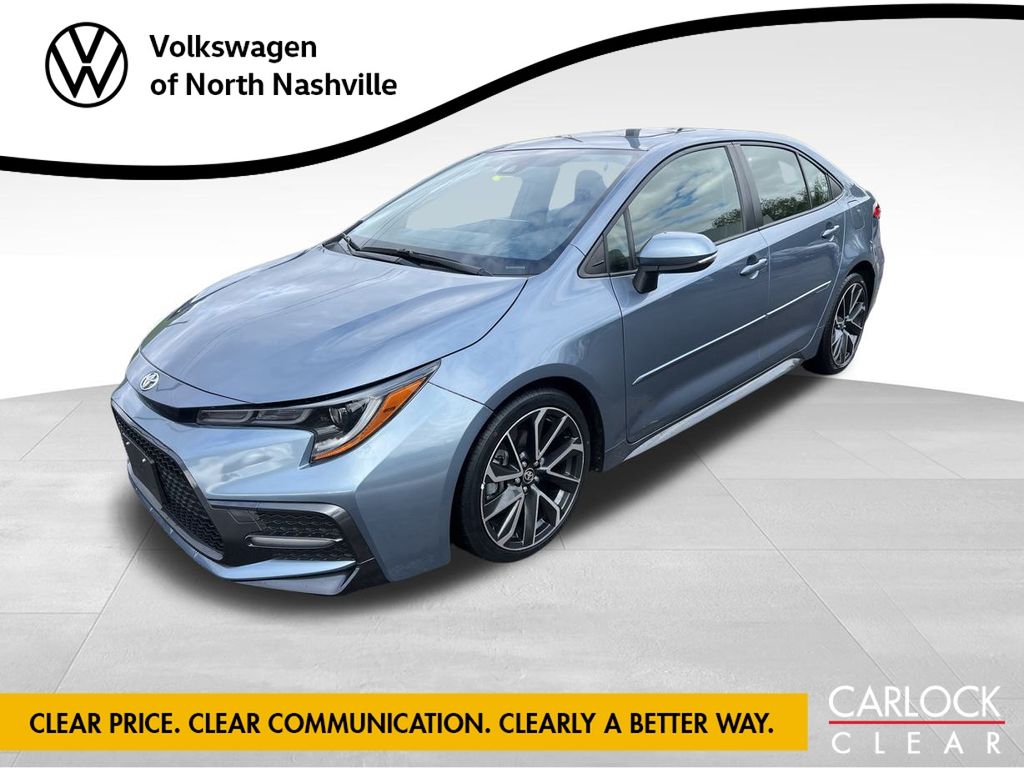 2022 Toyota Corolla SE's photo