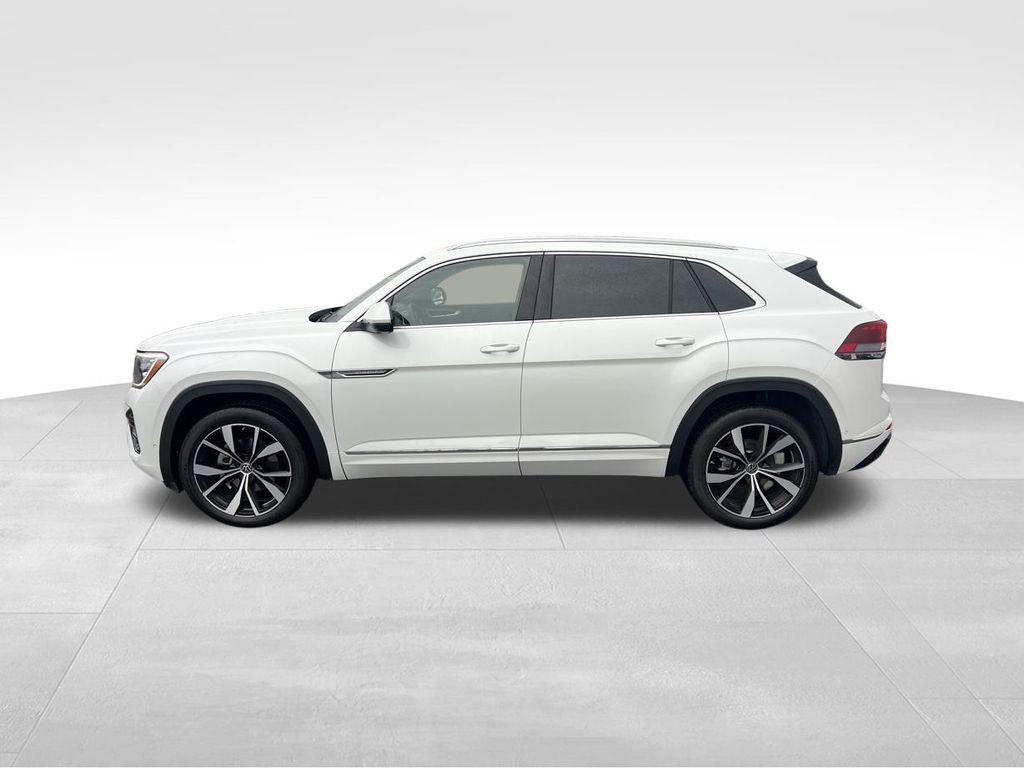 2025 Volkswagen Atlas Cross Sport SEL Premium R-Line photo 3