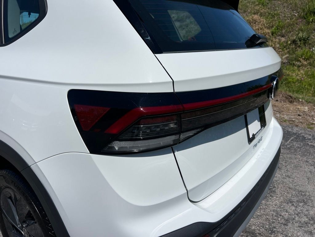 New 2026 Volkswagen Taos 1.5T S SUV