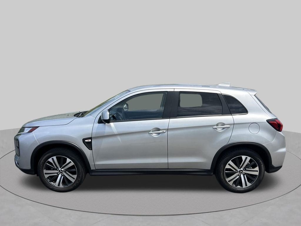 Used 2025 Mitsubishi Outlander Sport 2.0 SE SUV