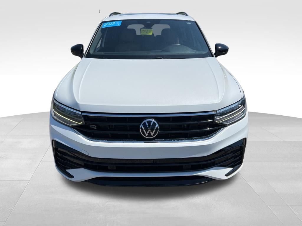 Certified 2023 Volkswagen Tiguan 2.0T SE R-Line Black SUV