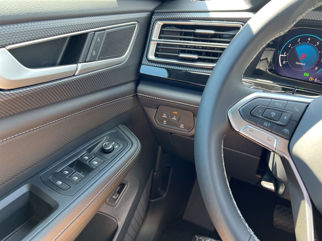 2026 Volkswagen Atlas Cross Sport SEL - Photo 18