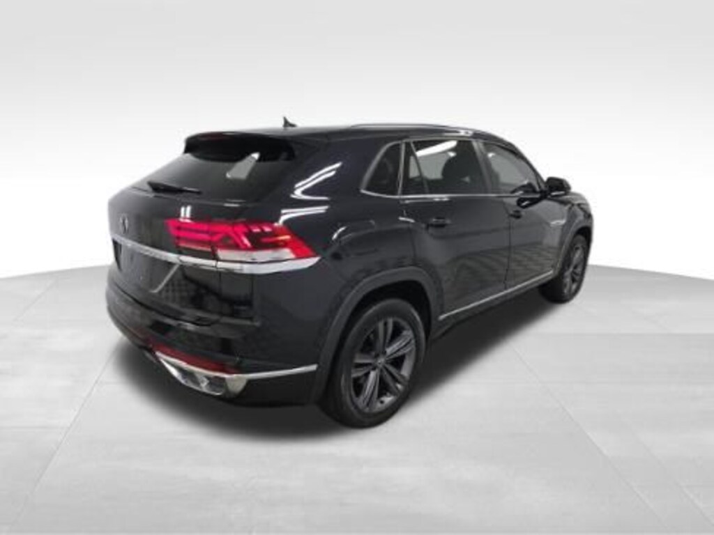 Used 2021 Volkswagen Atlas Cross Sport 3.6L V6 SE w/Technology R-Line SUV
