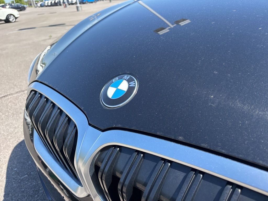 2023 BMW 3 Series 330i - Photo 11
