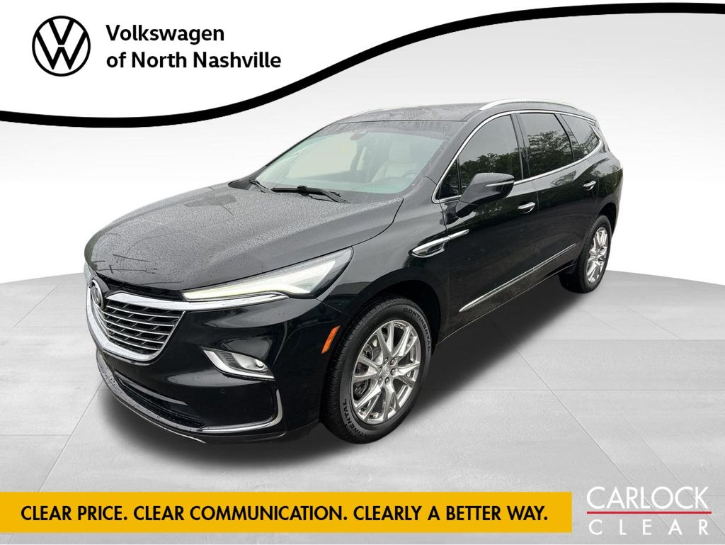 2022 Buick Enclave Essence's photo