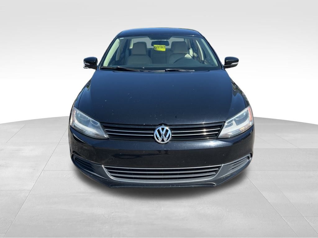 2014 Volkswagen Jetta 1.8T SE photo 2