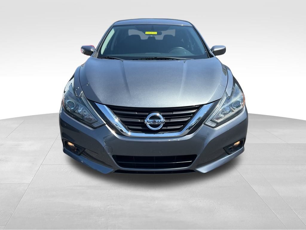 Used 2018 Nissan Altima SR with VIN 1N4AL3AP1JC280431 for sale in Madison, TN