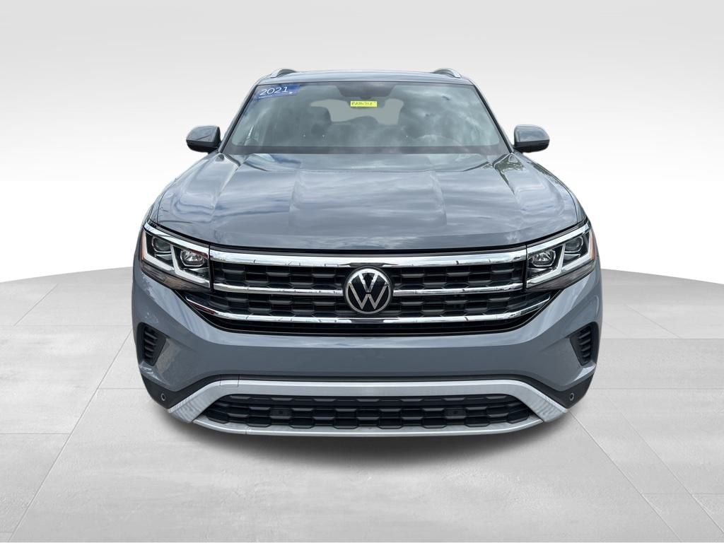 Certified 2021 Volkswagen Atlas Cross Sport 2.0T SE w/Technology SUV