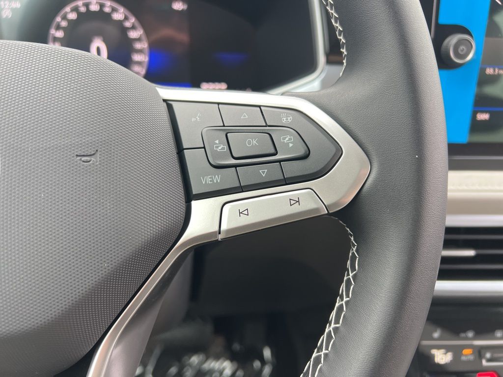 2026 Volkswagen Taos SE - Photo 18
