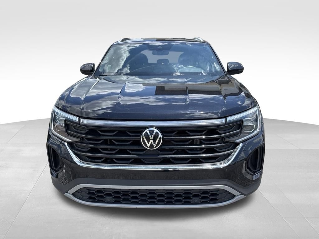Used 2024 Volkswagen Atlas Cross Sport 2.0T SE SUV