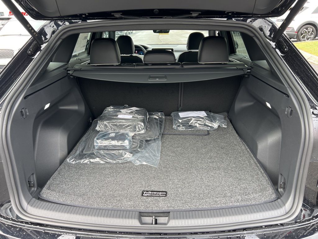2026 Volkswagen Atlas Cross Sport SEL Premium R-LINE - Photo 14