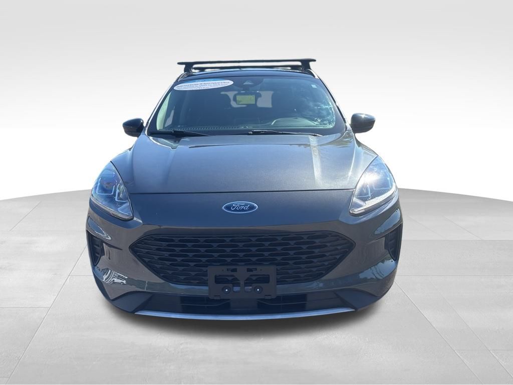 2020 Ford Escape SE Sport Hybrid photo 2