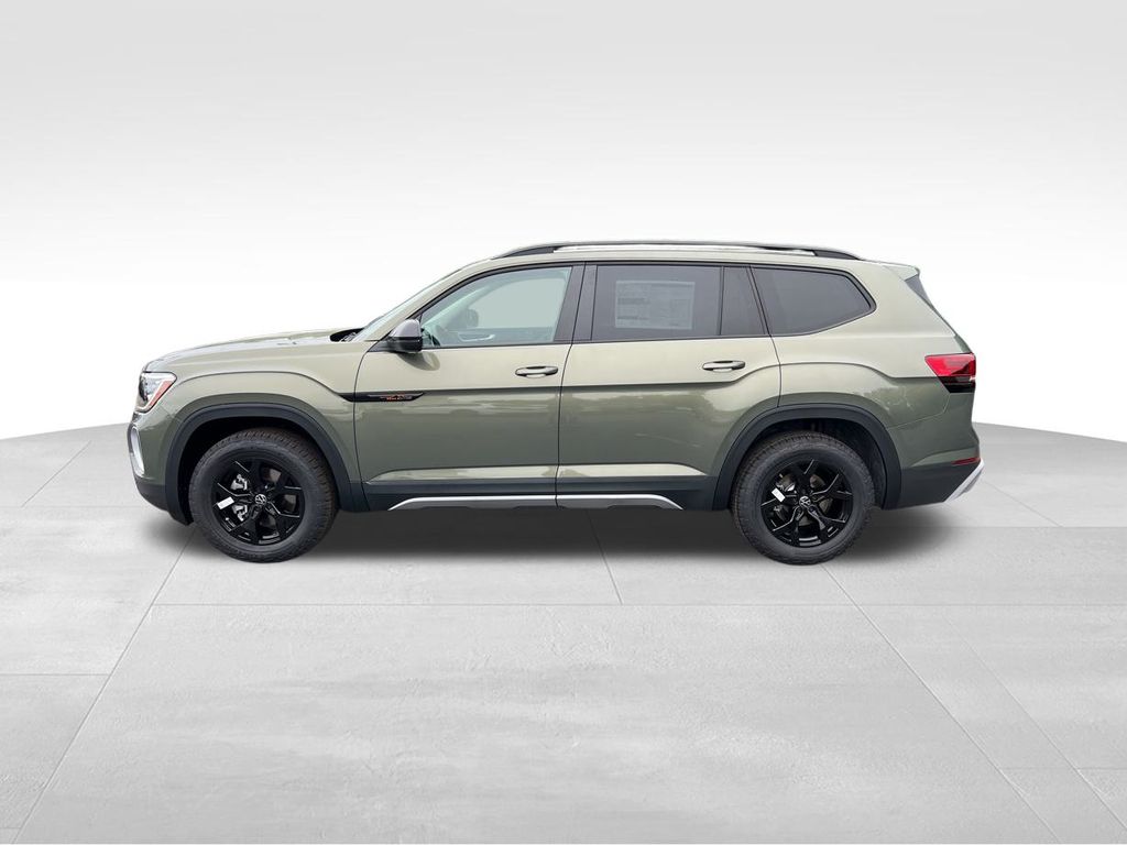 2025 Volkswagen Atlas Peak Edition SE photo 3