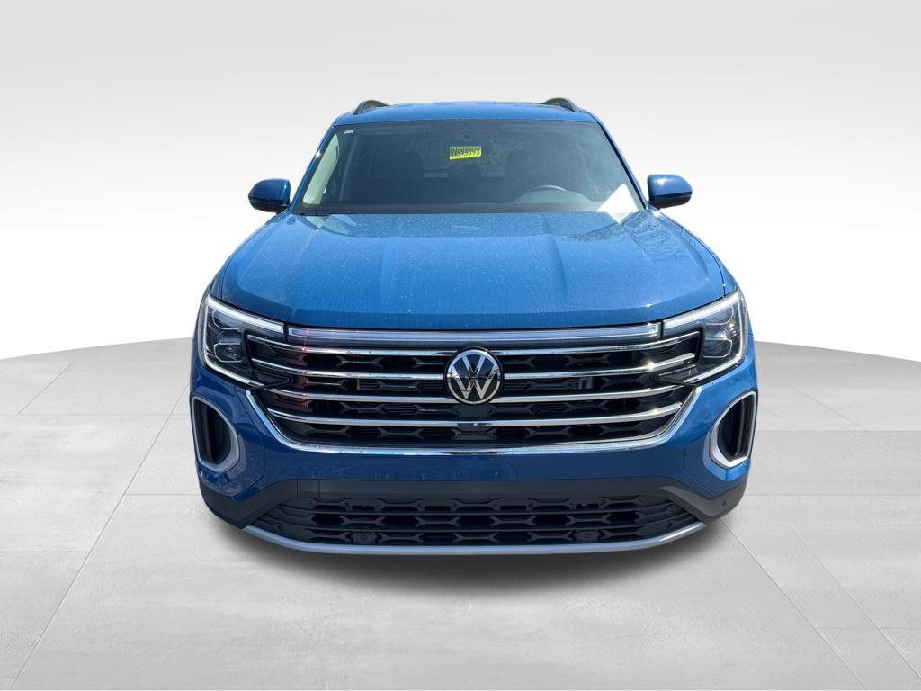 2025 Volkswagen Atlas SE Technology photo 2
