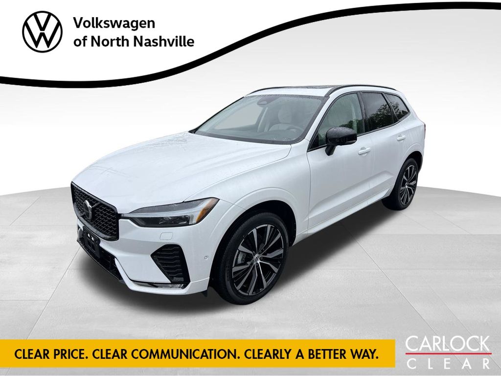 2024 Volvo XC60 B5 Plus Dark Theme AWD's photo