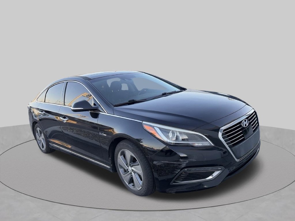 Used 2017 Hyundai Sonata Hybrid Limited w/Blue Pearl Interior Sedan