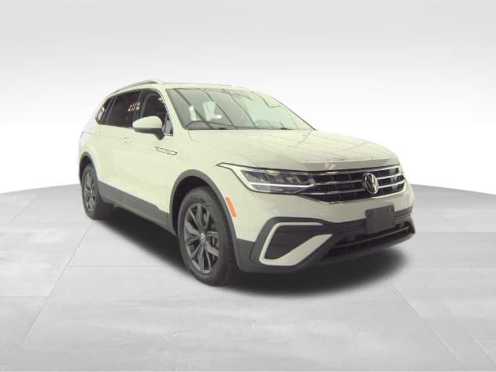 Used 2022 Volkswagen Tiguan 2.0T SE SUV