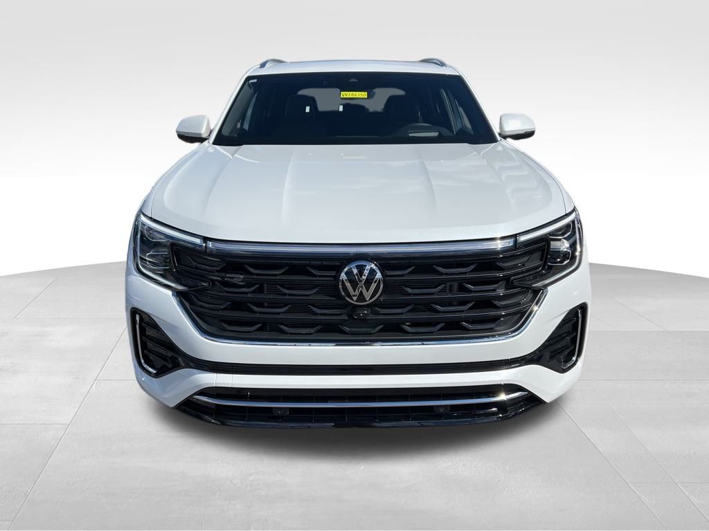 2026 Volkswagen Atlas Cross Sport SEL Premium R-Line photo 2