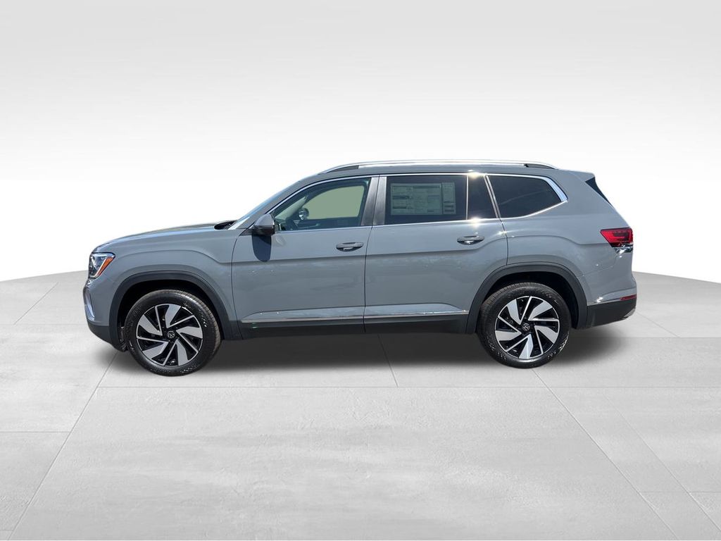 2025 Volkswagen Atlas SEL photo 3
