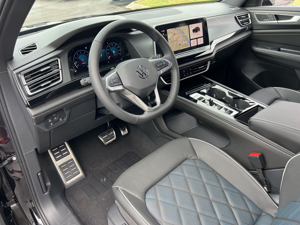 2026 Volkswagen Atlas Cross Sport SEL Premium R-LINE - Photo 15