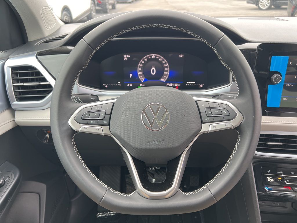 2026 Volkswagen Taos SE - Photo 16