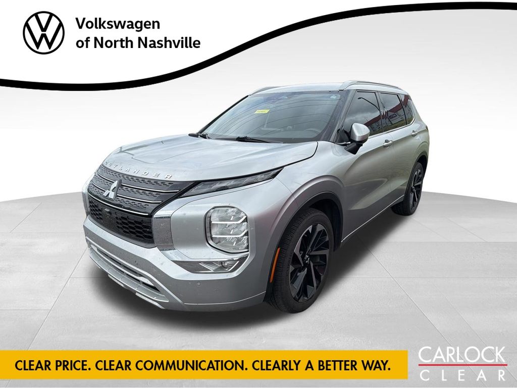 2022 Mitsubishi Outlander SEL Special Edition 2WD's photo