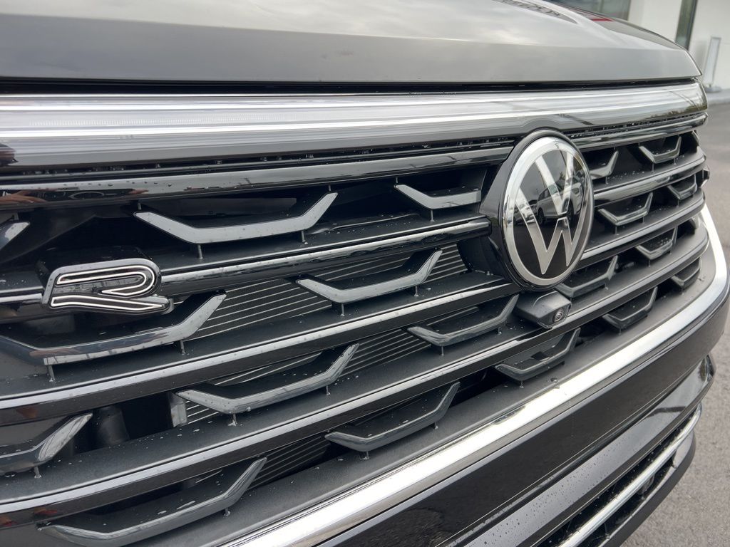 2026 Volkswagen Atlas Cross Sport SEL Premium R-LINE - Photo 11
