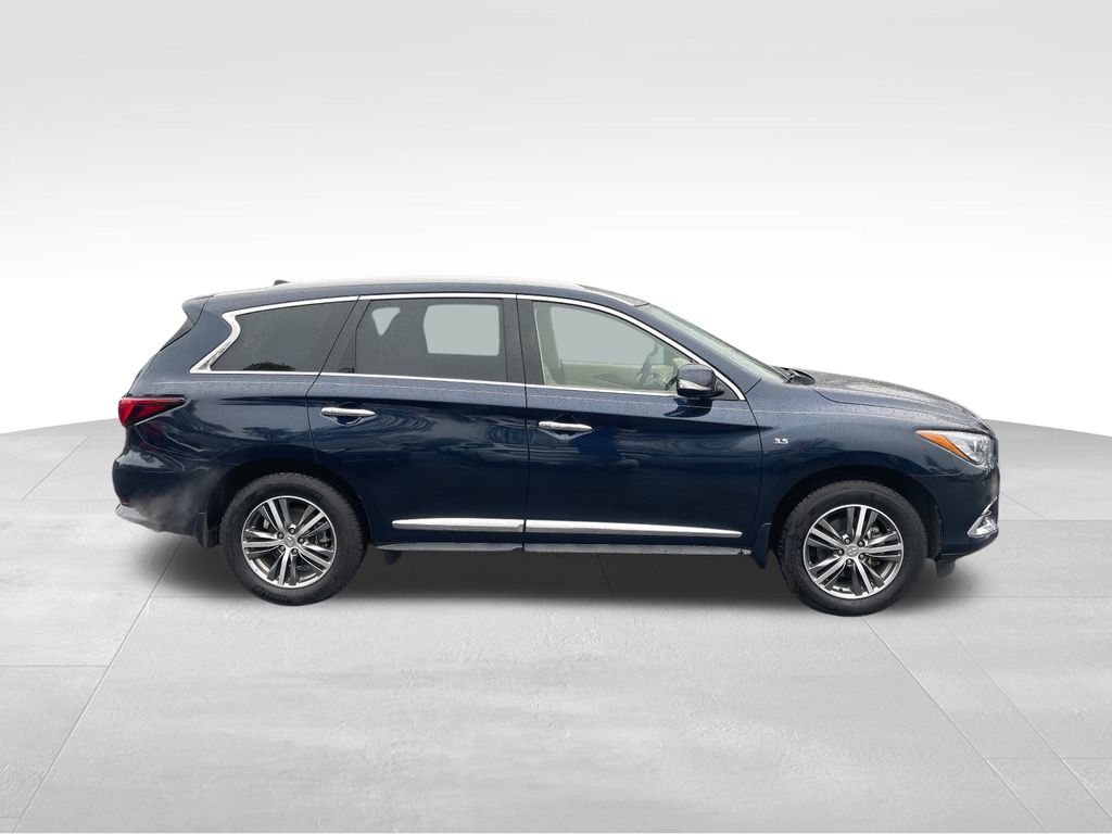 2020 Infiniti QX60 Luxe photo 2