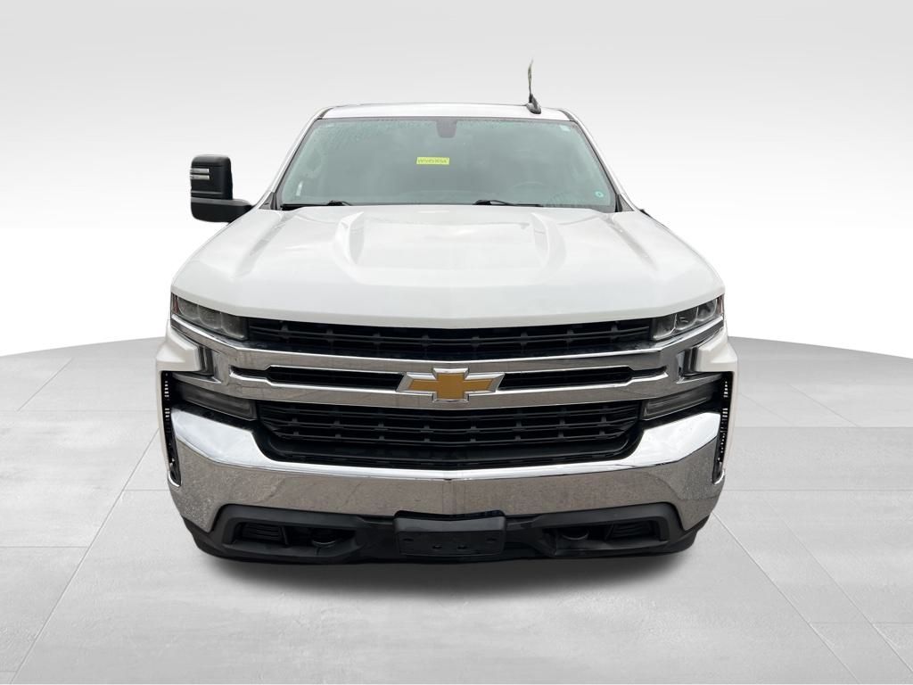 2020 Chevrolet Silverado 1500 LT photo 2