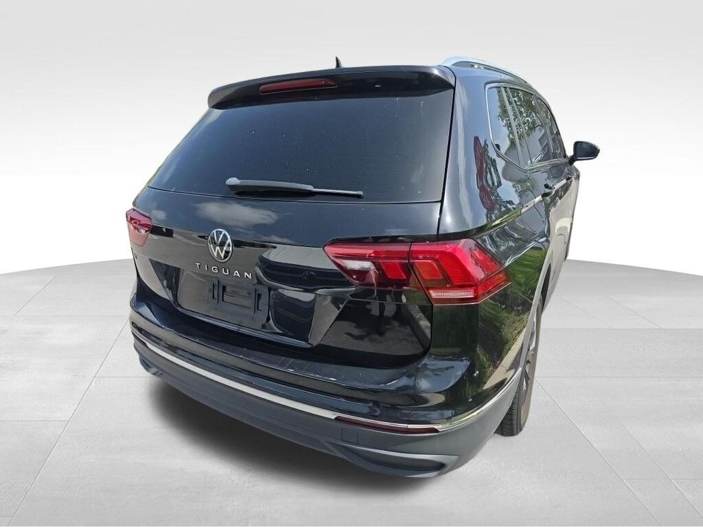 Used 2023 Volkswagen Tiguan 2.0T SE SUV