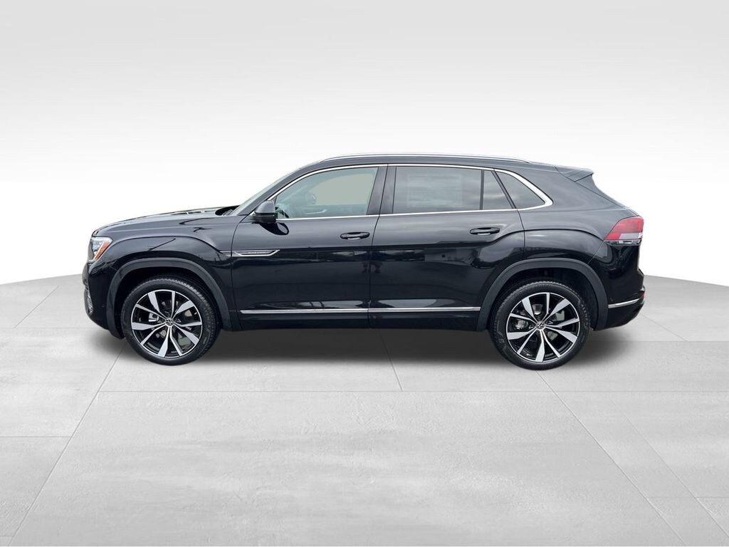 New 2026 Volkswagen Atlas Cross Sport 2.0T SEL Premium R-Line SUV