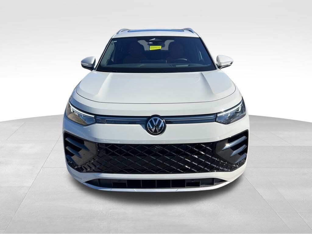 New 2026 Volkswagen Tiguan 2.0T SEL R-Line Turbo SUV