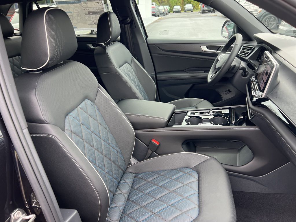2026 Volkswagen Atlas Cross Sport SEL Premium R-LINE - Photo 24