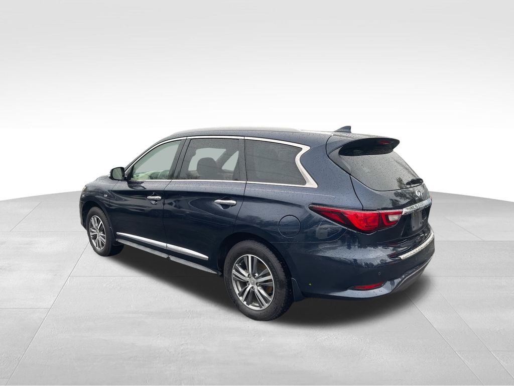 2020 Infiniti QX60 Luxe photo 3