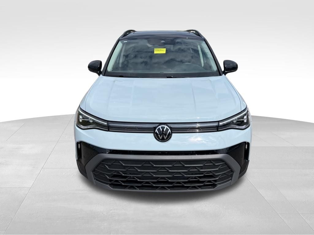 New 2026 Volkswagen Taos 1.5T SE Black SUV