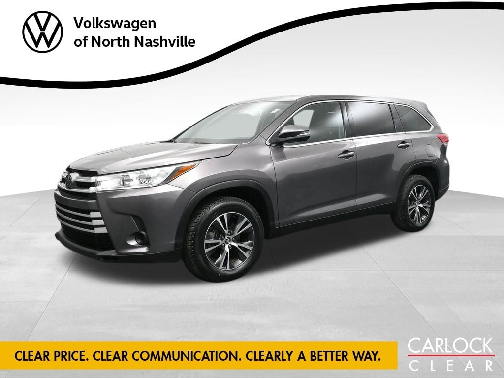 Used 2019 Toyota Highlander LE I4 SUV