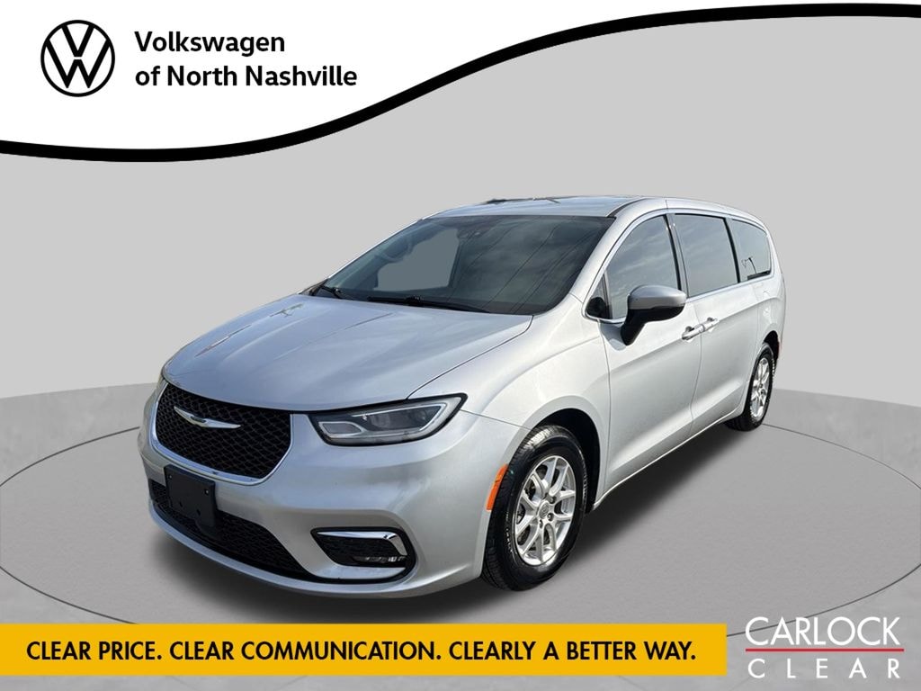 Used 2023 Chrysler Pacifica Touring L Van Passenger Van
