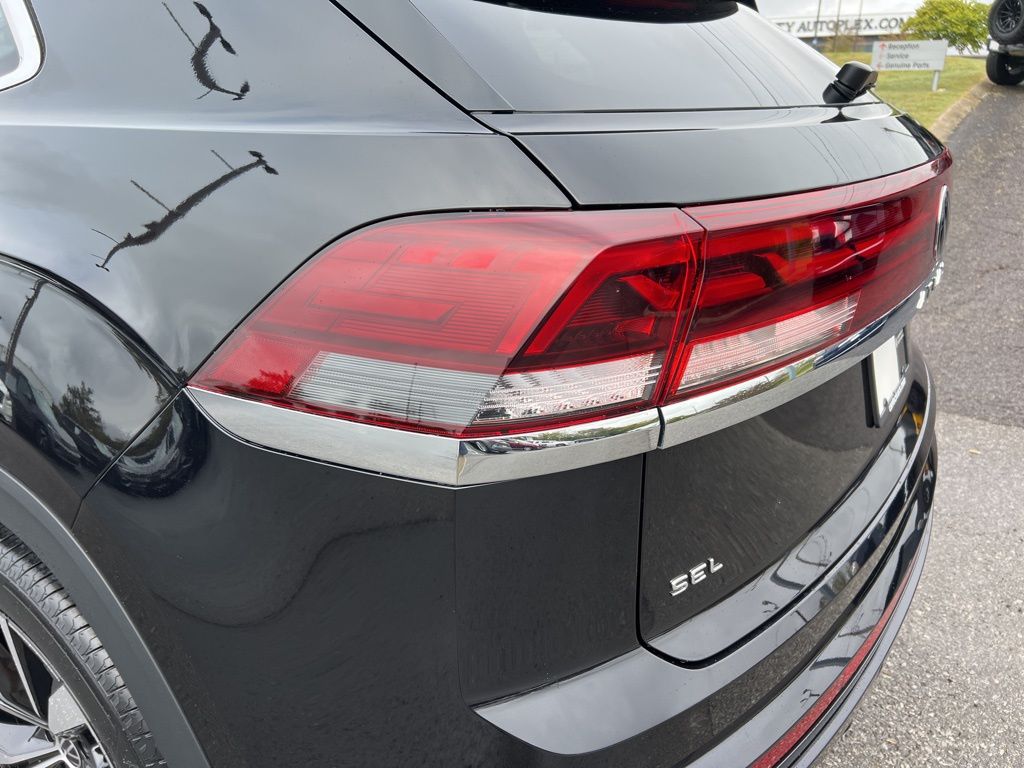 2026 Volkswagen Atlas Cross Sport SEL Premium R-LINE - Photo 13