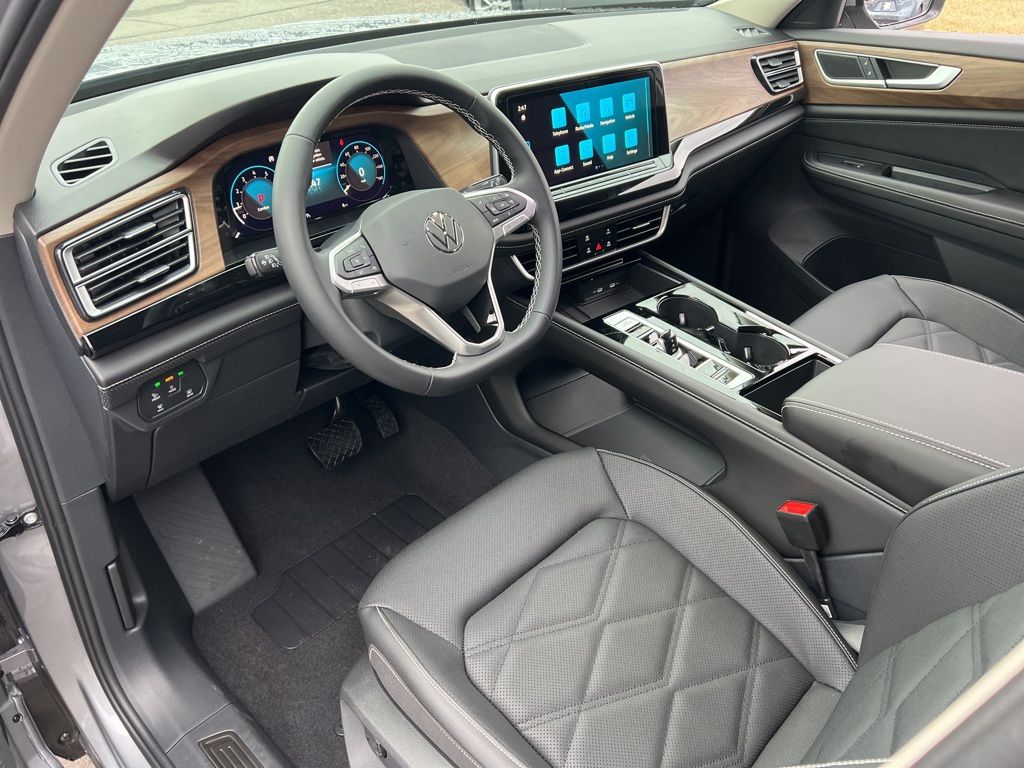 2026 Volkswagen Atlas SE w/Tech - Photo 15