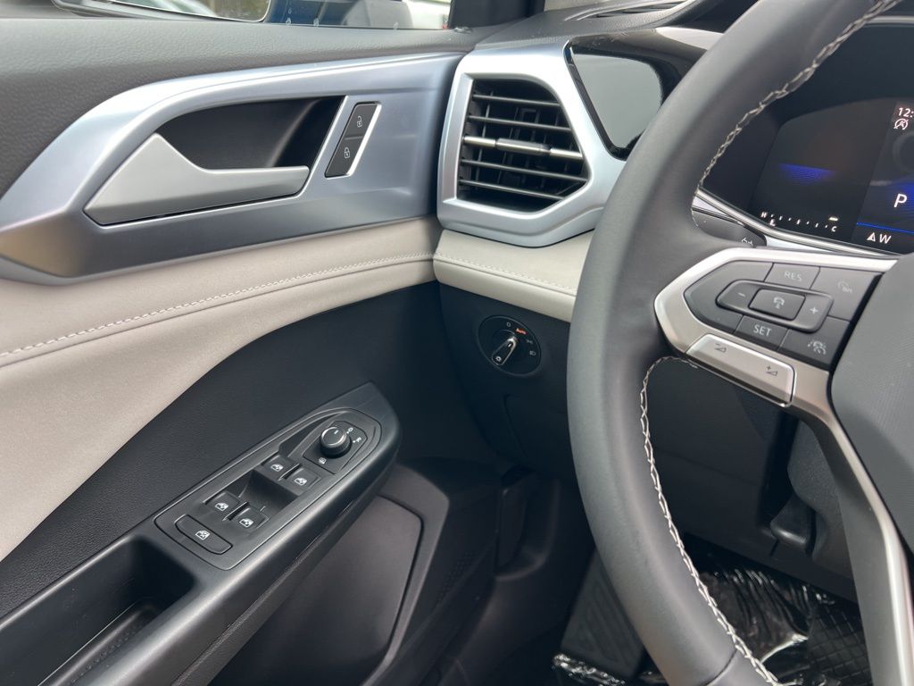 2026 Volkswagen Taos SE - Photo 19
