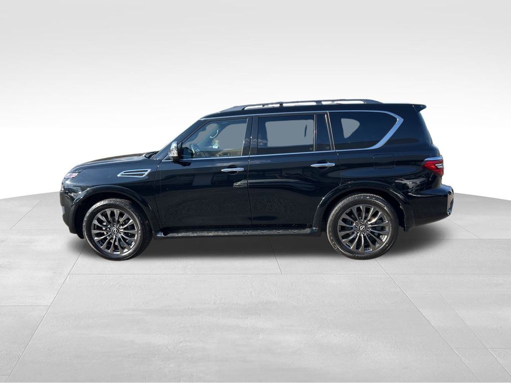 2023 Nissan Armada Platinum photo 2