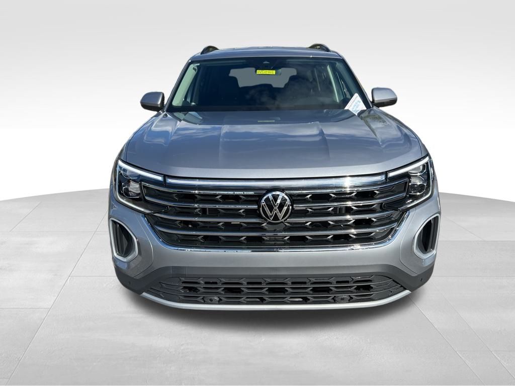 2026 Volkswagen Atlas SE Technology photo 2
