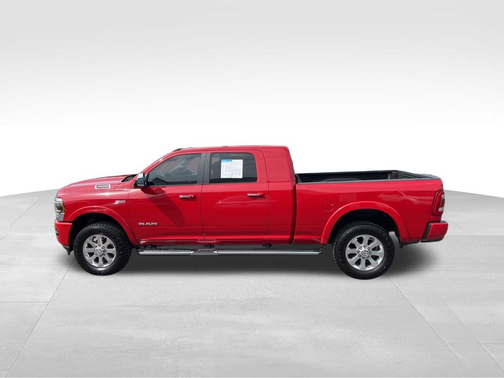 2022 Ram 3500 Laramie photo 3