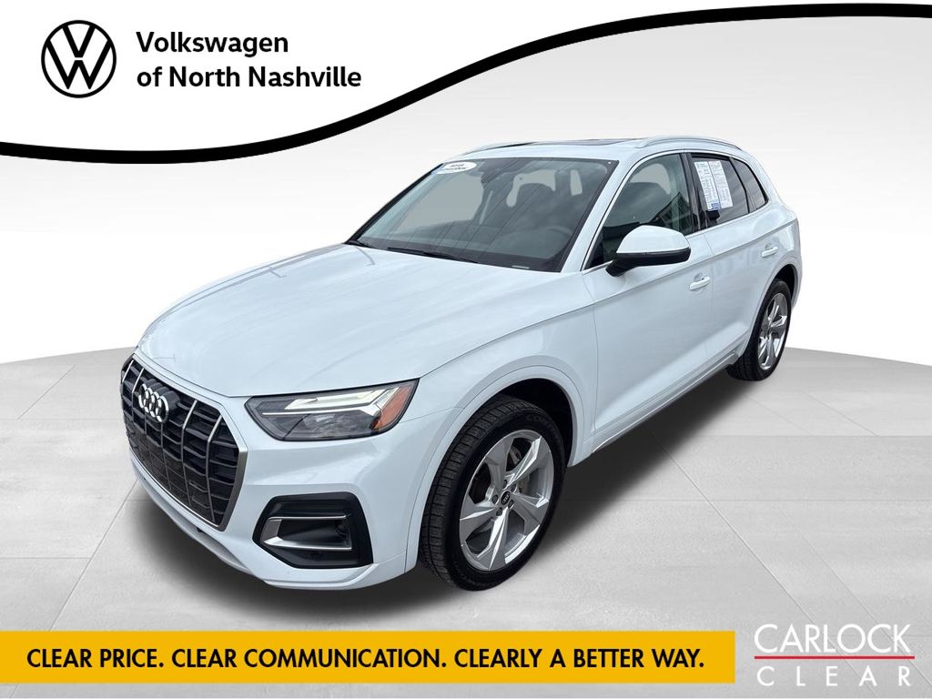 2021 Audi Q5 45 Premium Plus's photo