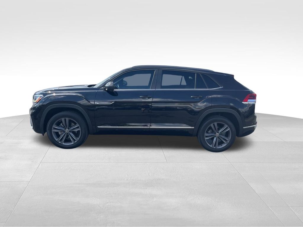2021 Volkswagen Atlas Cross Sport V6 SE Technology R-Line photo 2