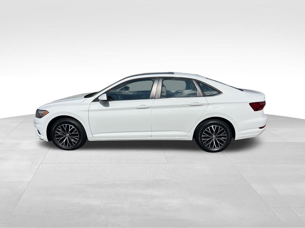 Certified 2021 Volkswagen Jetta 1.4T R-Line Sedan