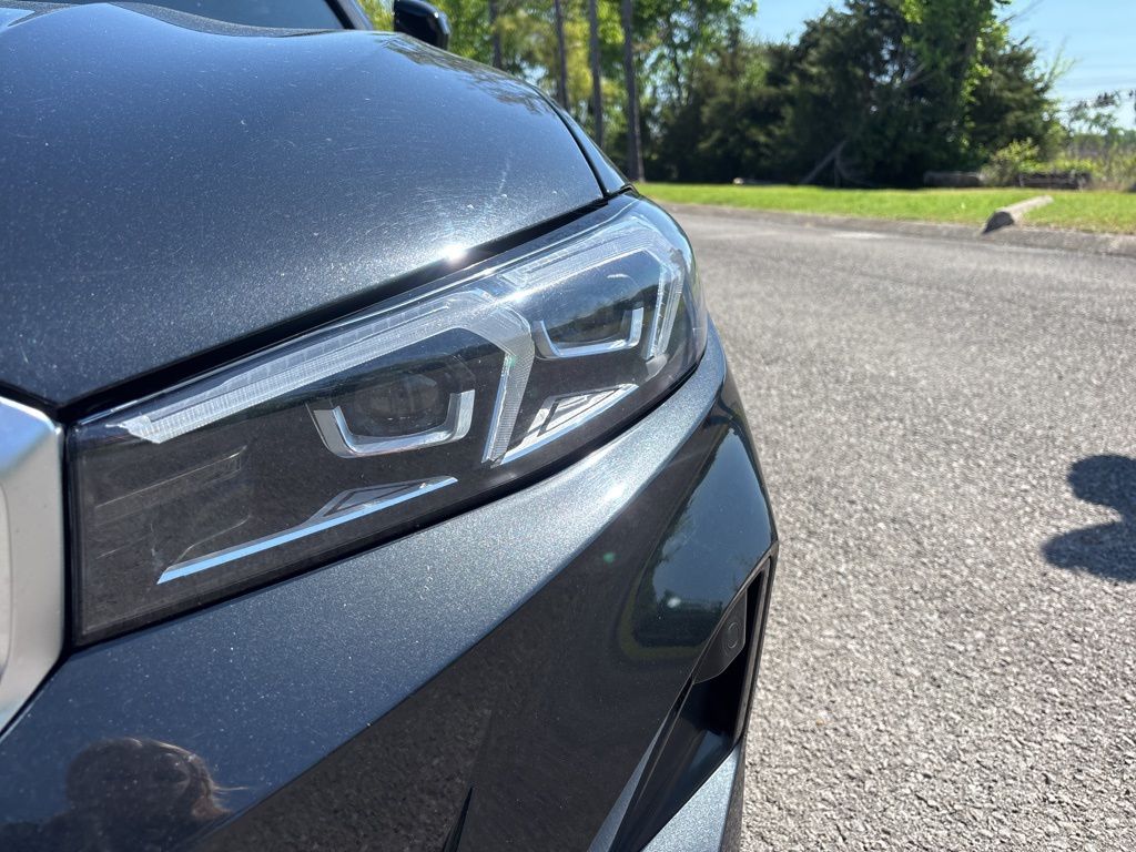 2023 BMW 3 Series 330i - Photo 10