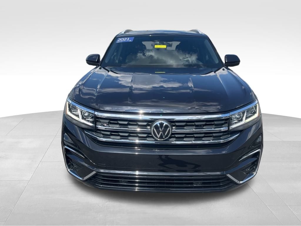 Certified 2021 Volkswagen Atlas Cross Sport 3.6L V6 SE w/Technology R-Line SUV