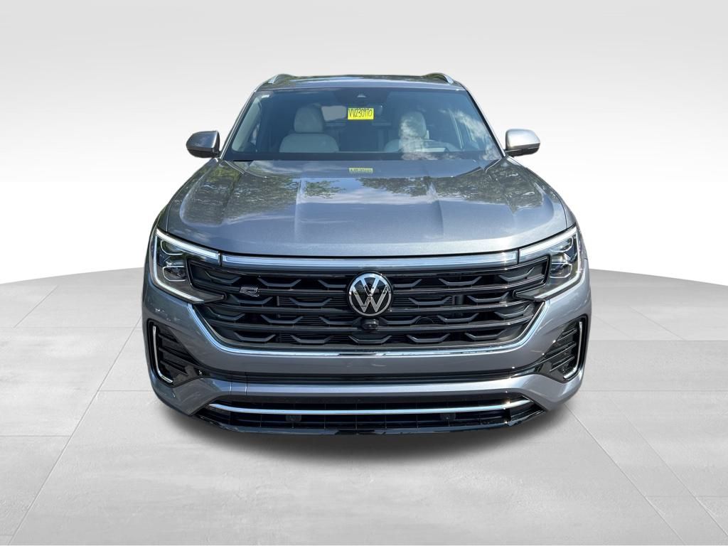 2025 Volkswagen Atlas Cross Sport SEL Premium R-Line photo 2